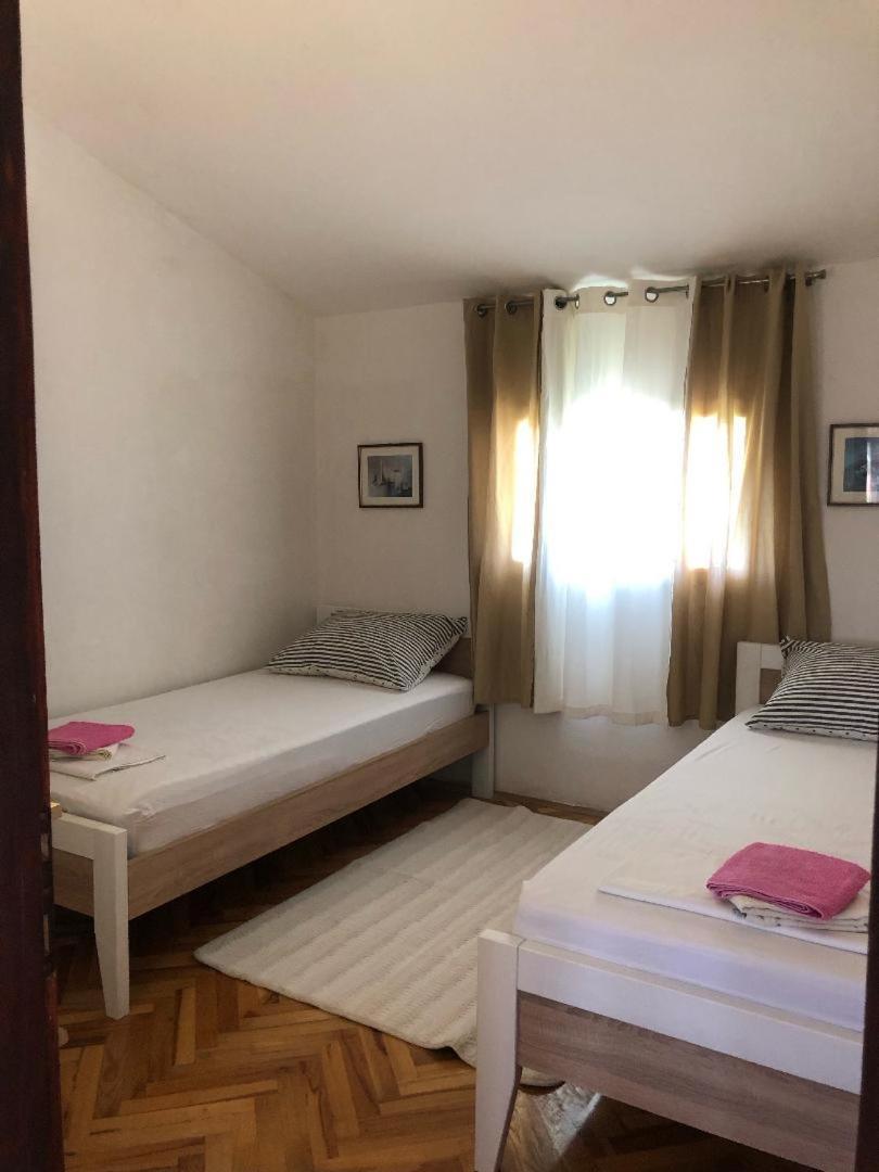 Apartman Suky Sukošan Kültér fotó